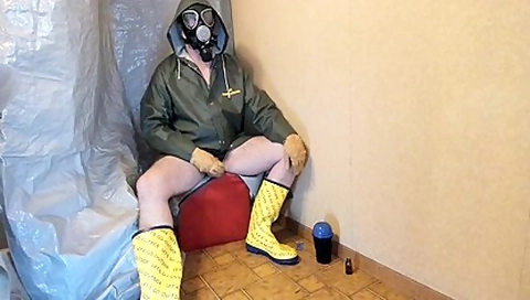 Wanking In My Rubber And Oilskin